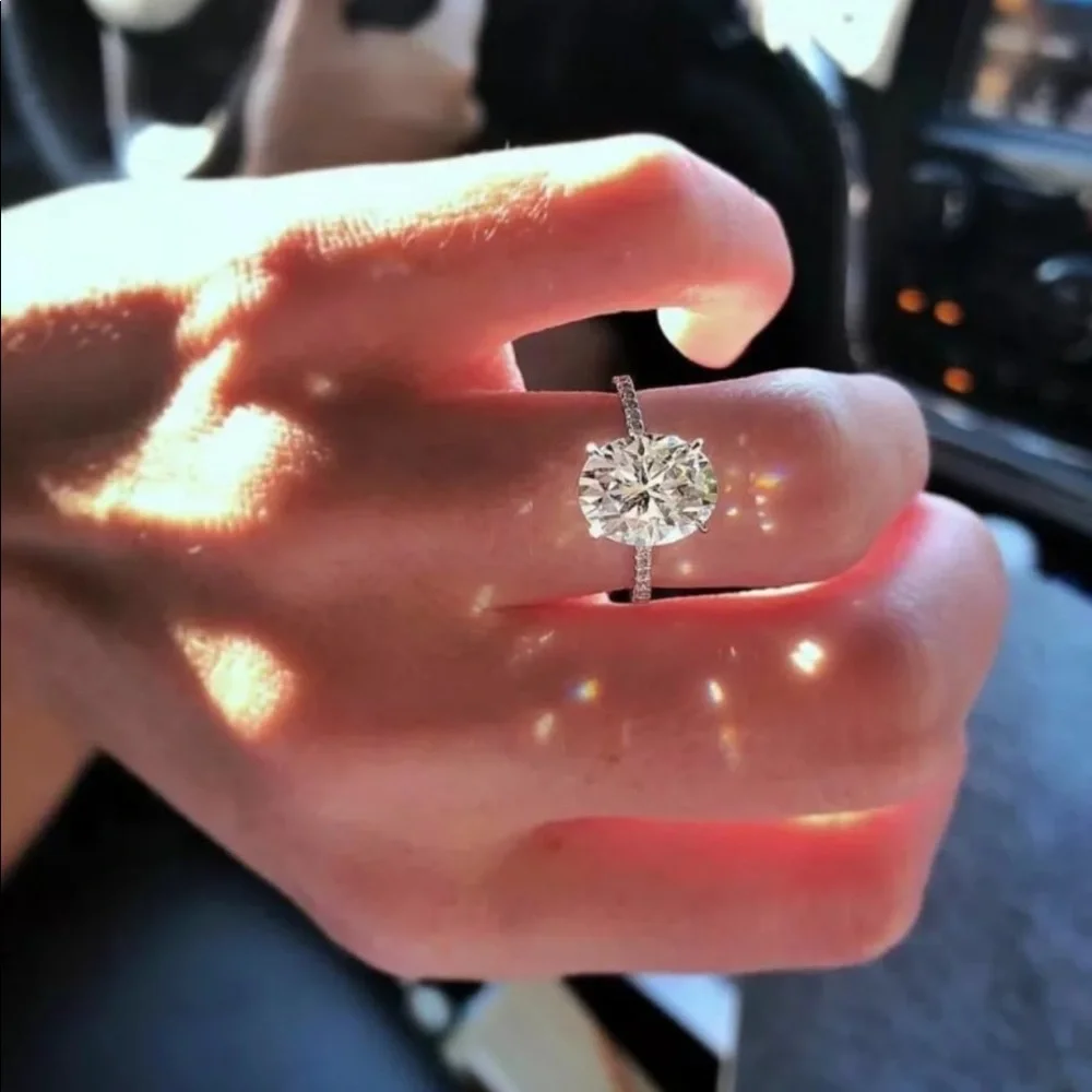 New Big Oval 925 Silver Elegant Diamond Ring - Picture 3 of 11